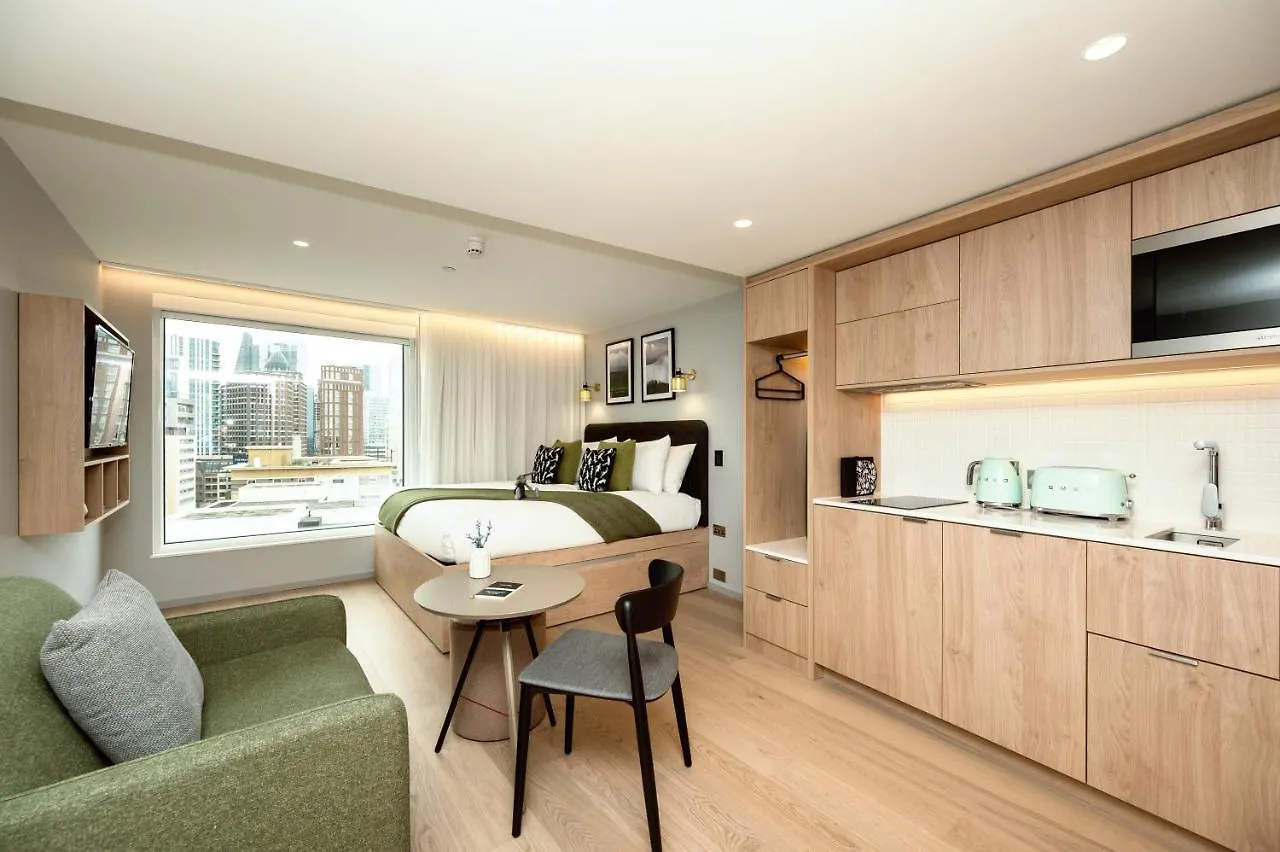 Wilde Aparthotels London Aldgate Tower Bridge 4*,  United Kingdom
