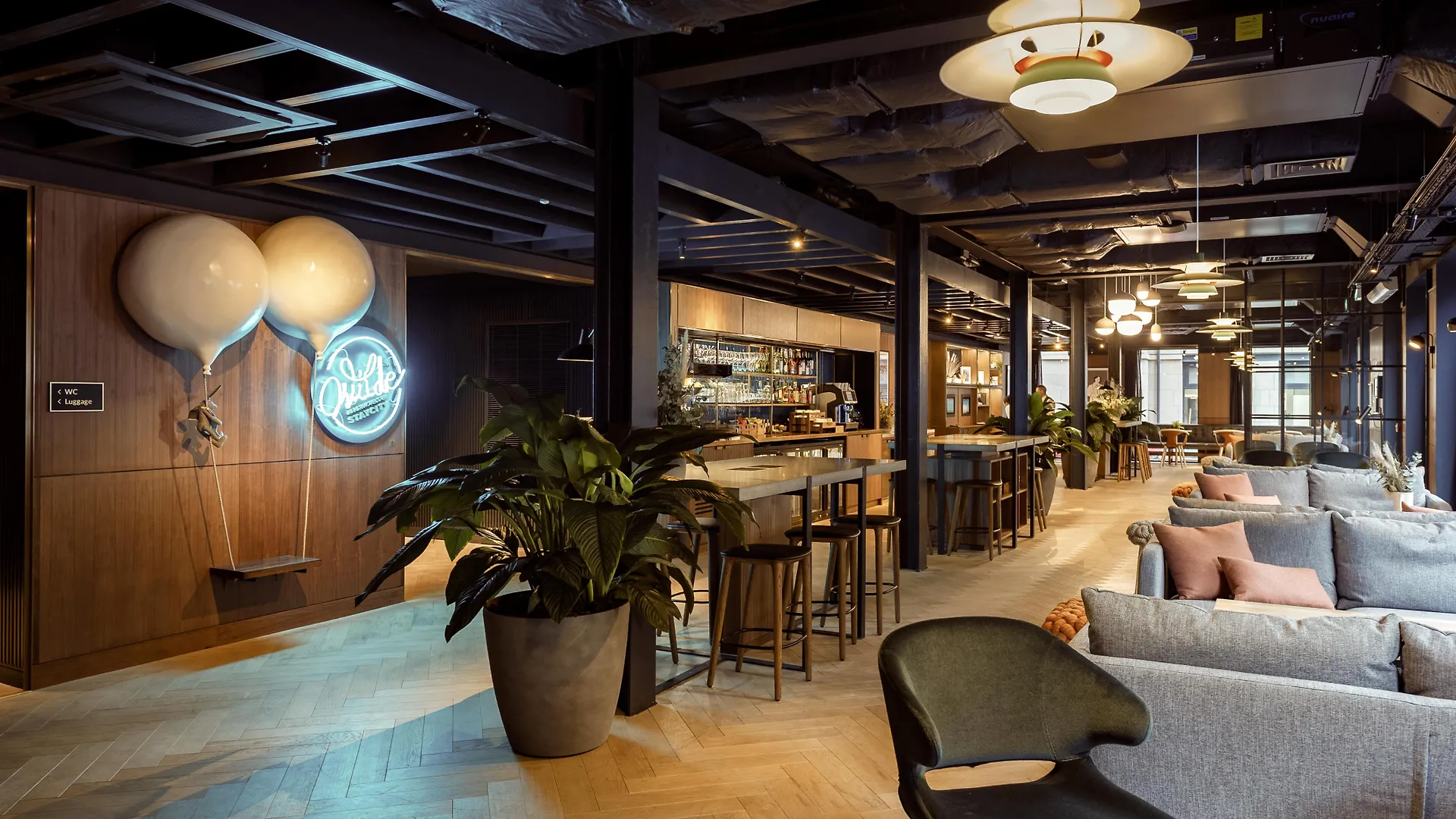 Wilde Aparthotels London Aldgate Tower Bridge 4*,